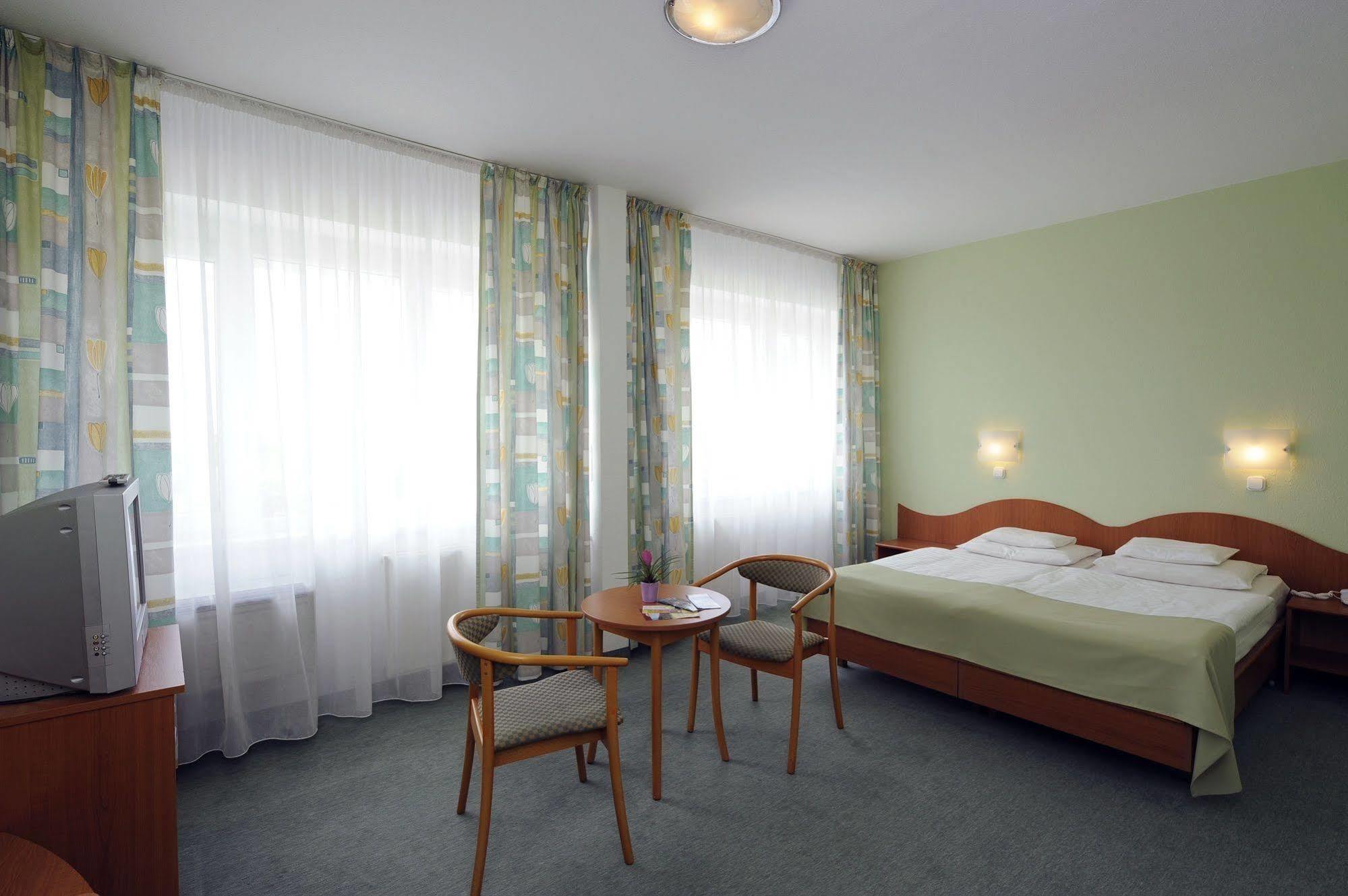 Hunguest Erkel Dürer Hotel 4*